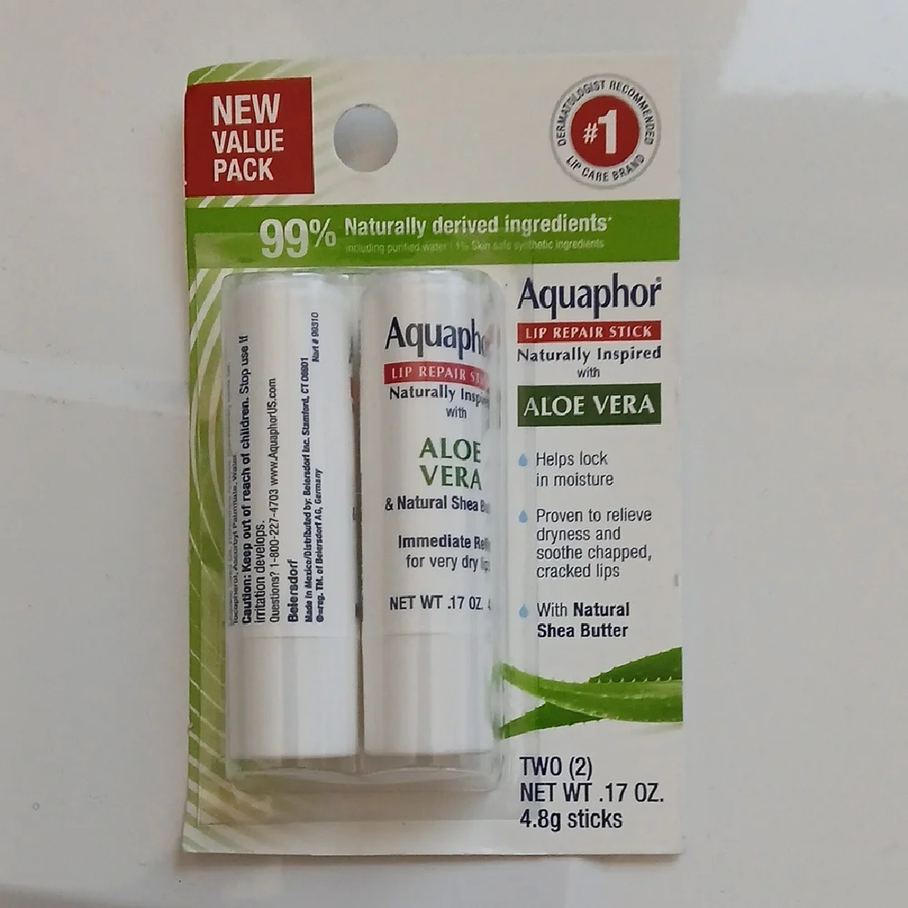 Aquaphor Aloe Vera Lip Repair Stick - White